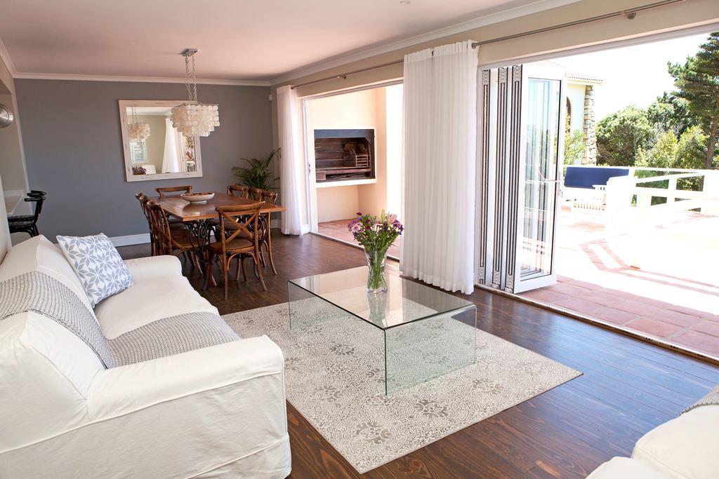 Seabreeze Luxury Two Bedroom Self Catering Penthouse Simonʼs Town Esterno foto