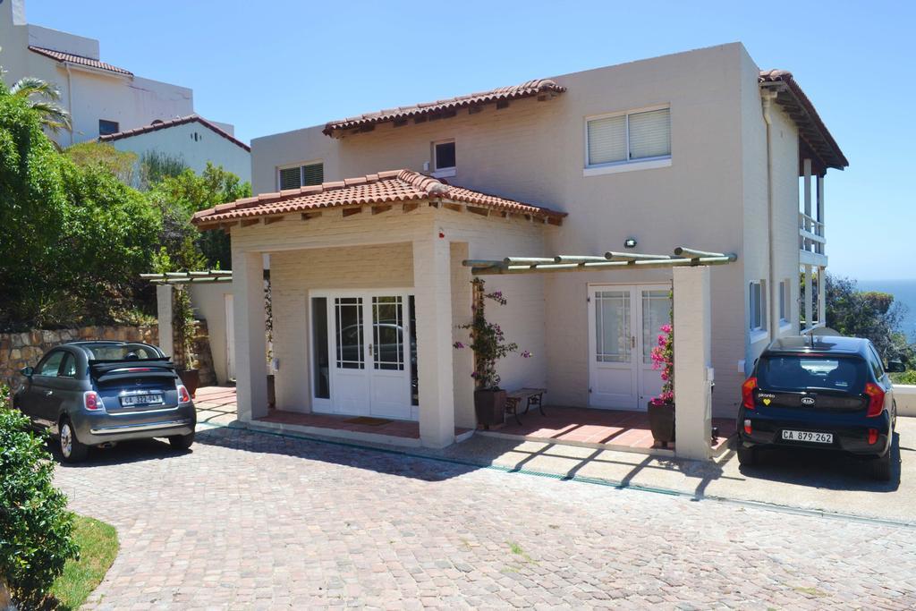 Seabreeze Luxury Two Bedroom Self Catering Penthouse Simonʼs Town Esterno foto