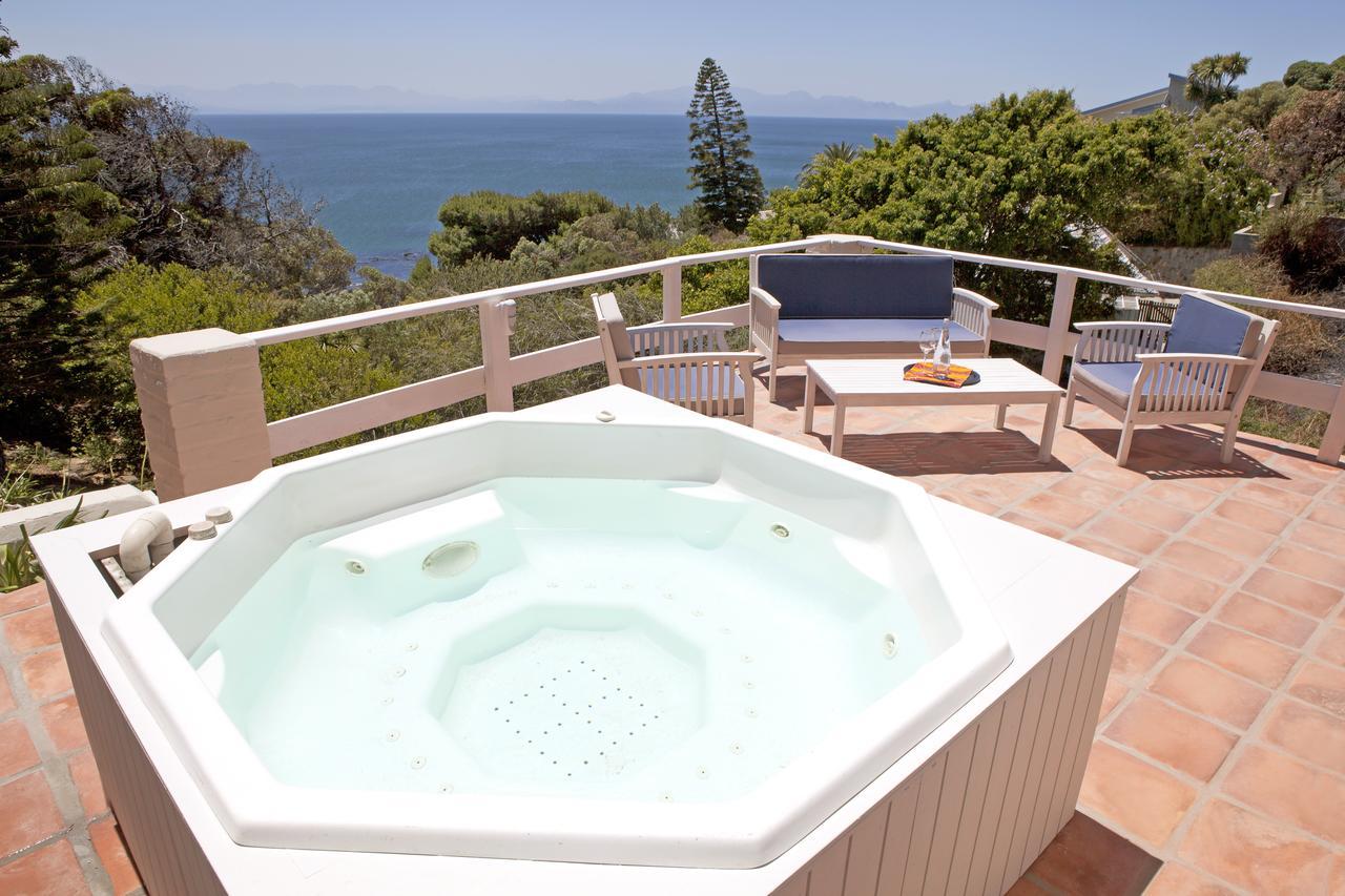 Seabreeze Luxury Two Bedroom Self Catering Penthouse Simonʼs Town Esterno foto